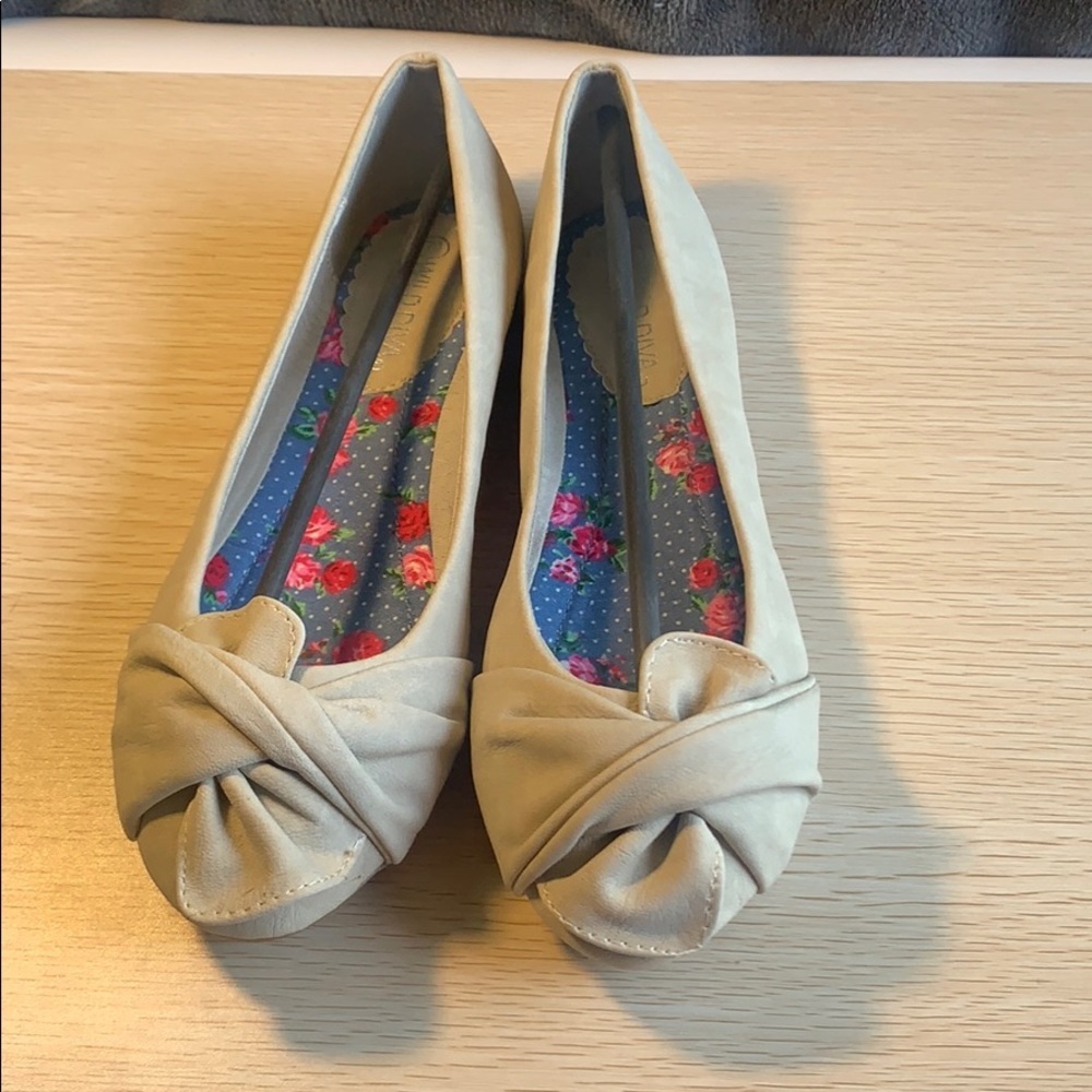 Wild Diva: Ballet Flats Beige PU Glenn-02 Size 7.5​​